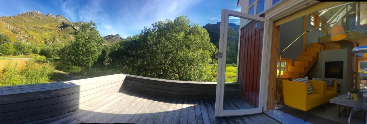 Lofoten Fjord Lodge Saupstad  Extérieur photo