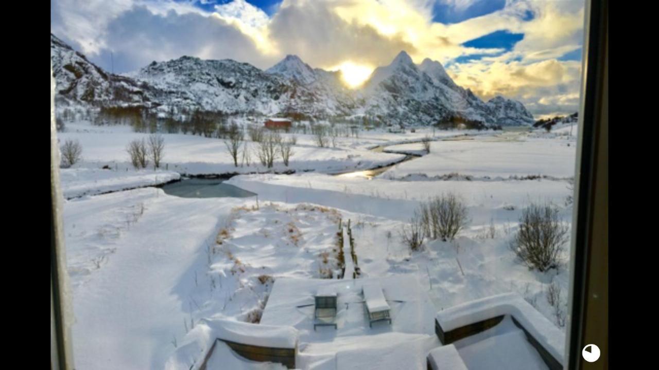Lofoten Fjord Lodge Saupstad  Extérieur photo