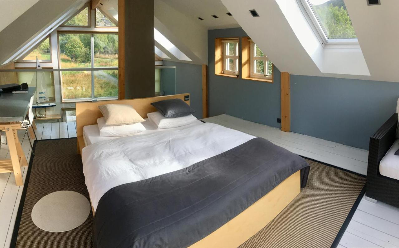 Lofoten Fjord Lodge Saupstad  Extérieur photo